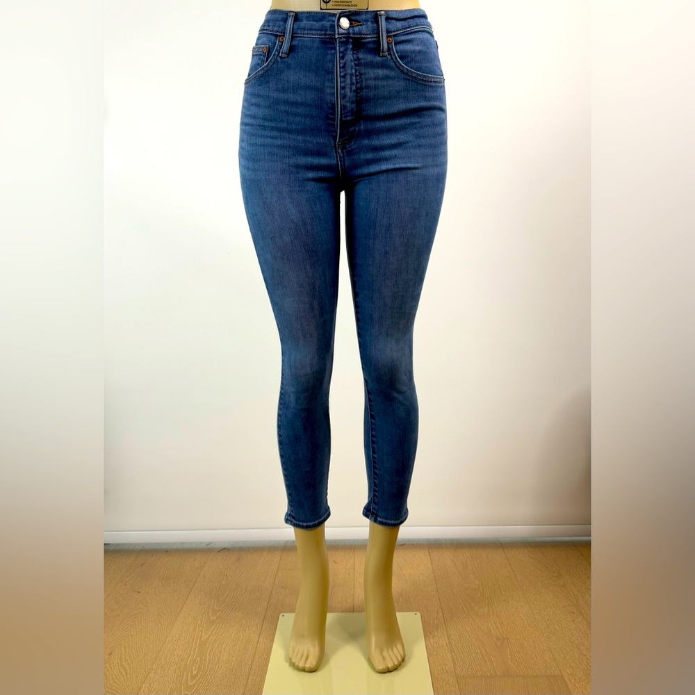 Aritzia Denim Forum Lola high rise skinny jeans size 26